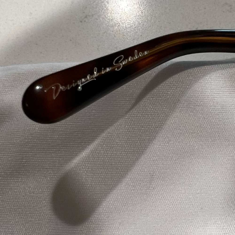 New Chimi Tortoise Sunglasses - Picture 4 of 12